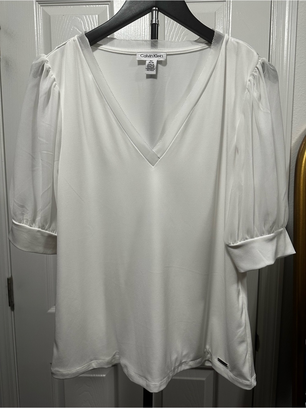 Calvin Klein Ivory V-Neck Puff Sleeve Blouse